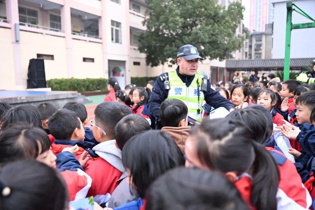 圖2 活動現(xiàn)場.jpg