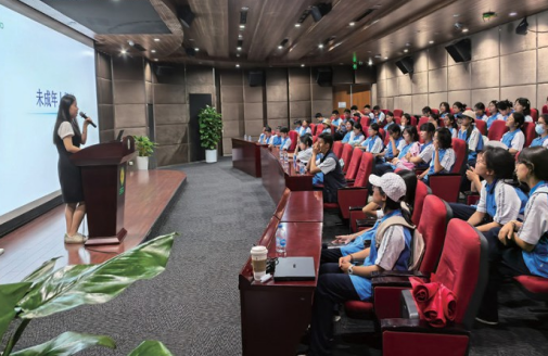 西藏自治區(qū)黨委網(wǎng)信辦：“e法同行守護(hù)未來”體驗(yàn)式普法 筑牢未成年人網(wǎng)絡(luò)安全防線