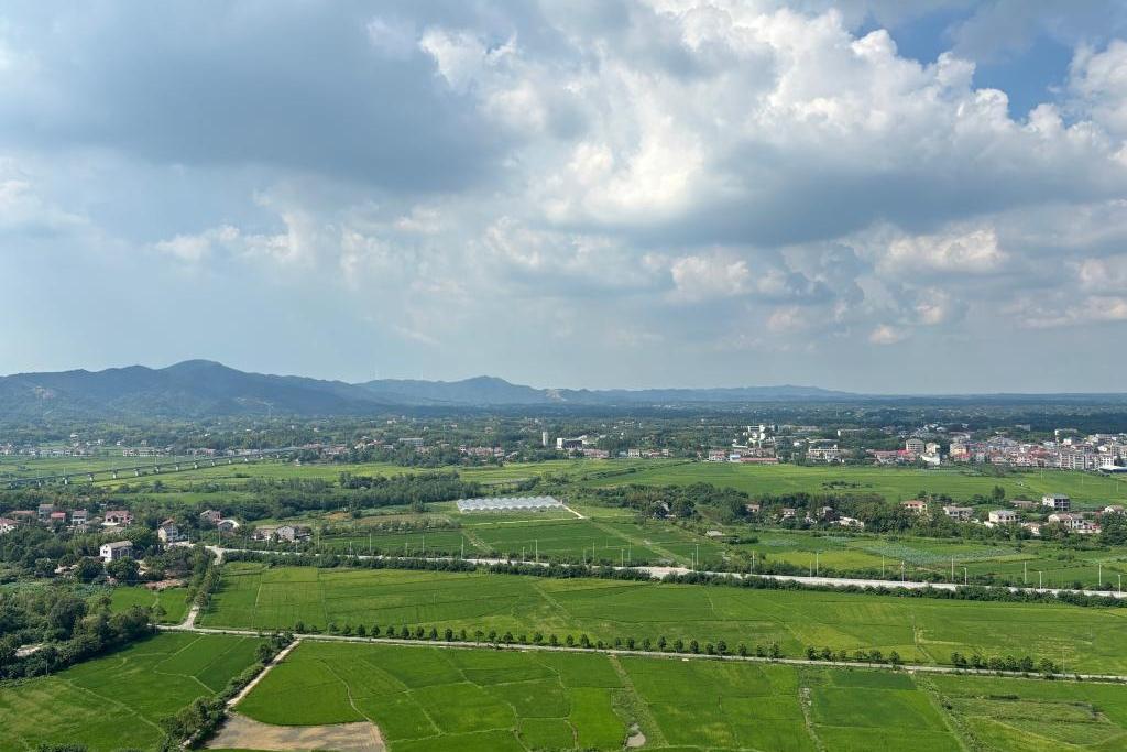 烽火桃花山 今朝展新顏——石公華抗日根據(jù)地走訪見(jiàn)聞