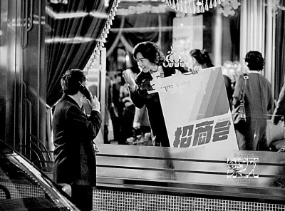 《繁花》中，時(shí)代才是看不見(jiàn)的主角